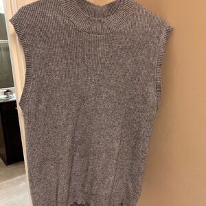 Gray Sleeveless Knit Top
